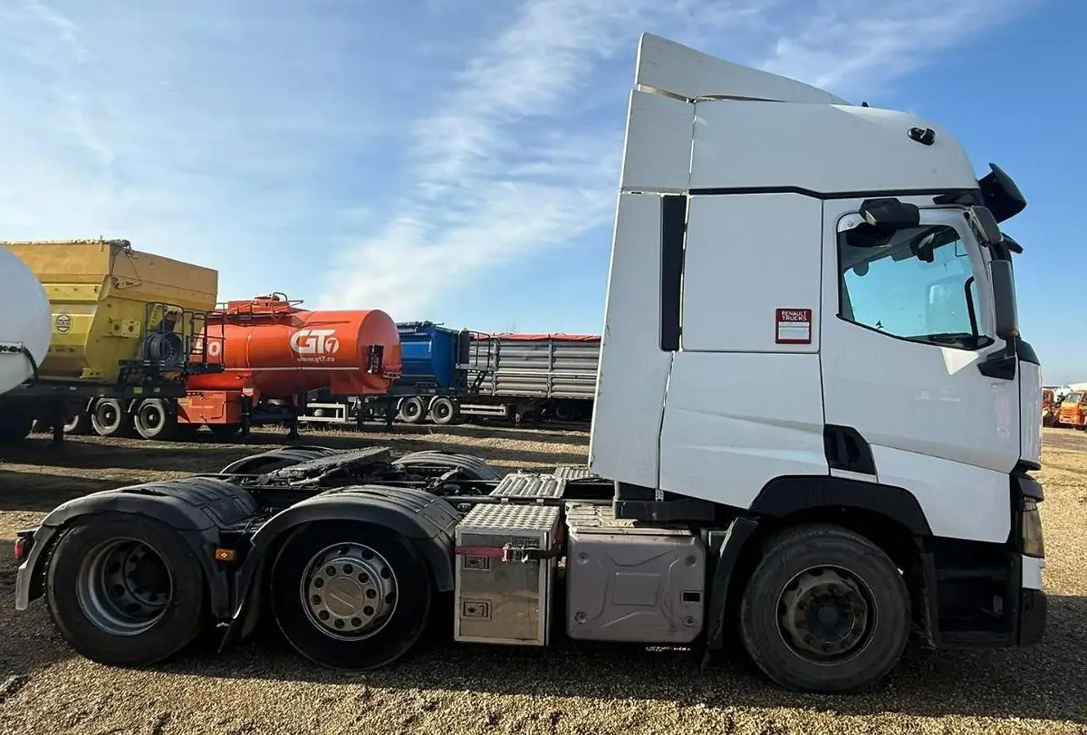 Renault T 6x2 Седельный тягач, фото 5