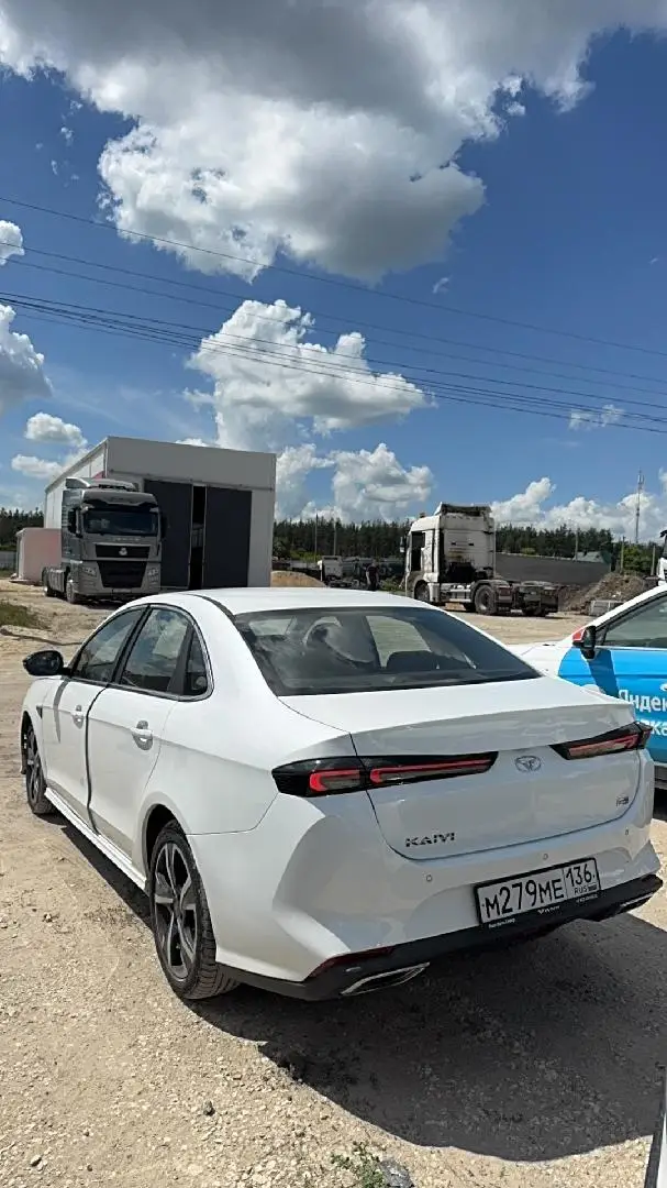 Kaiyi E5 Люкс 1.5Т Вариатор, фото 4