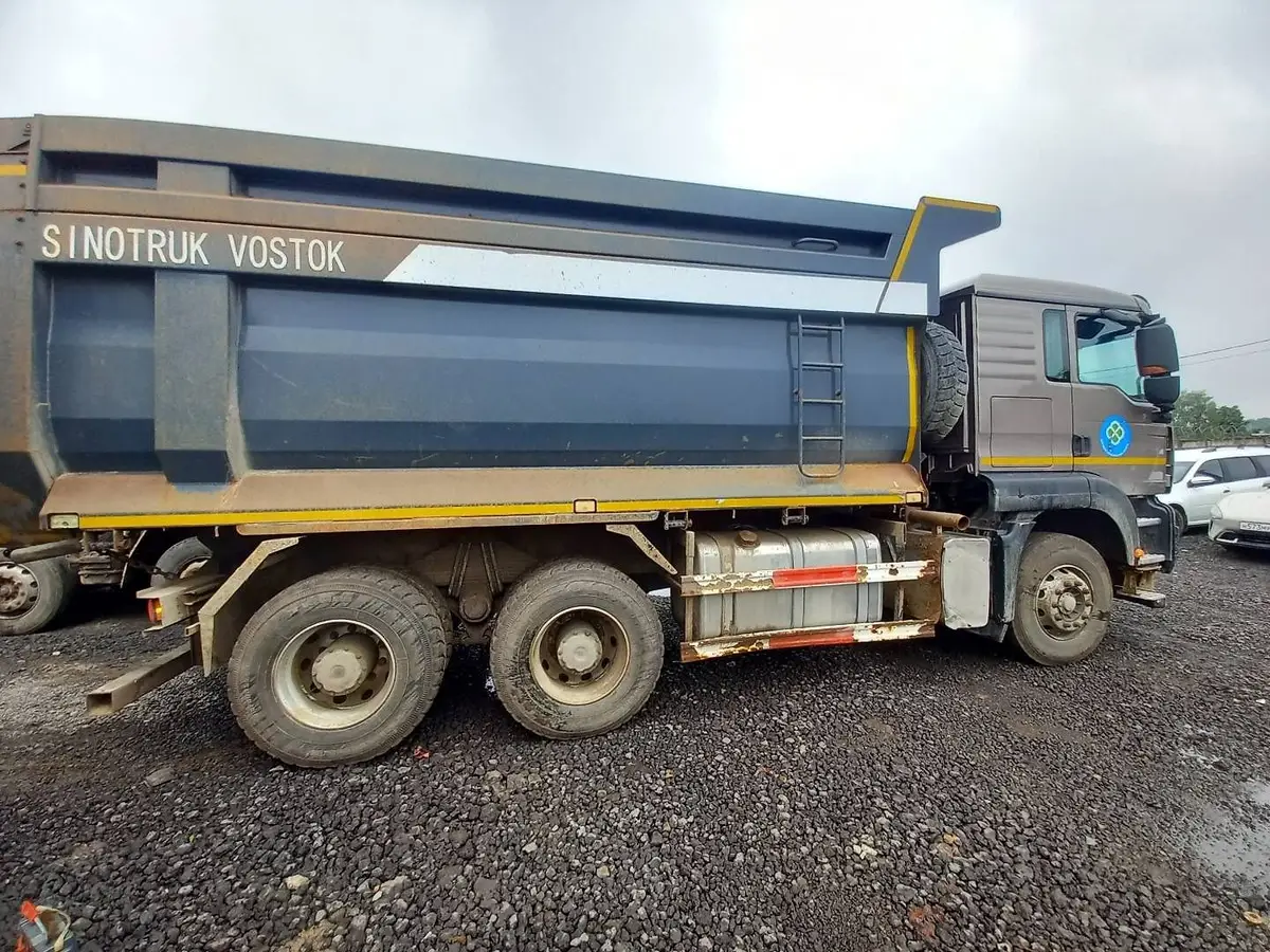 Sitrak C7H 6x4 Самосвал, фото 4