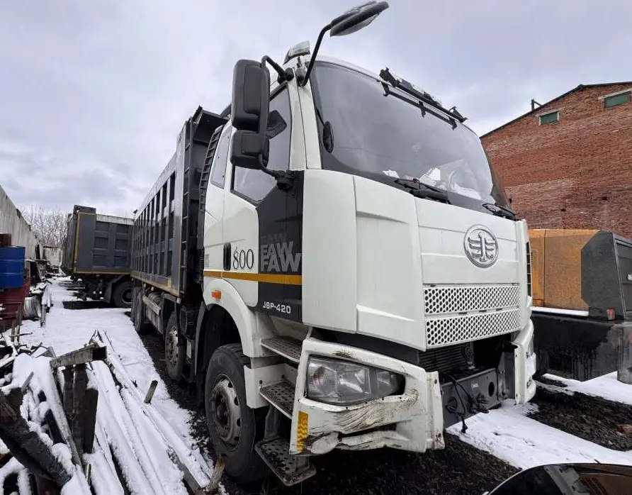 FAW J6 8x4 Самосвал, фото 2