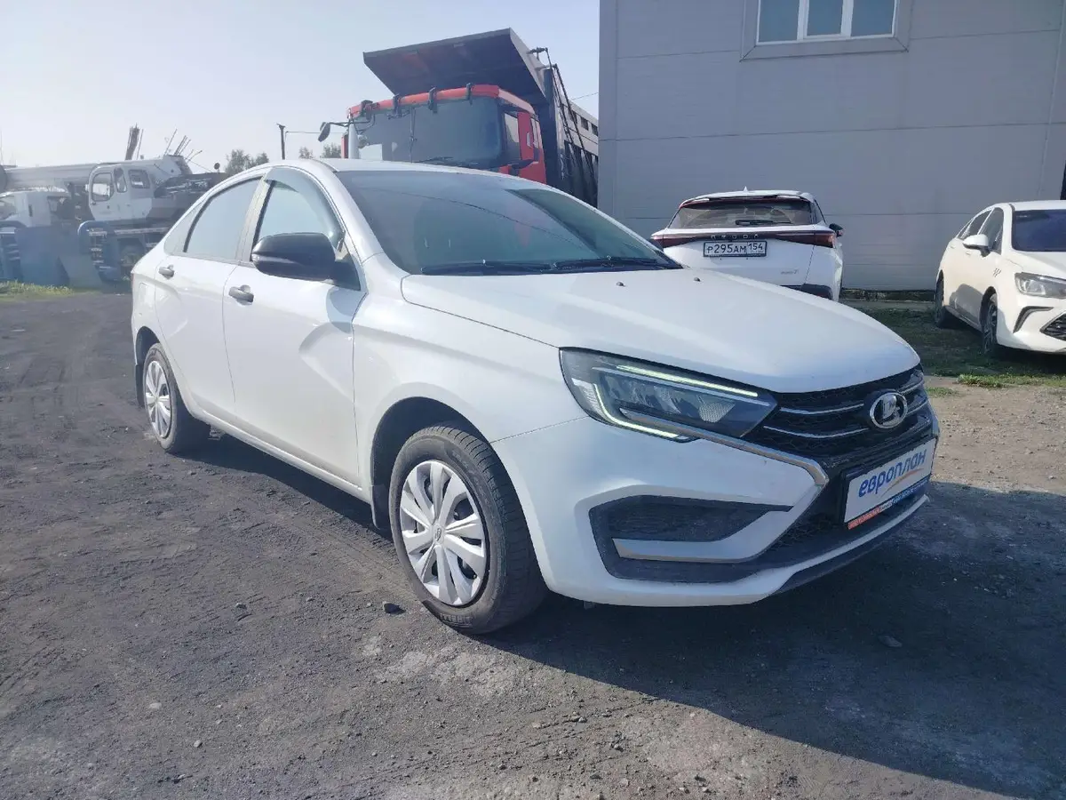 LADA Vesta седан, фото 2