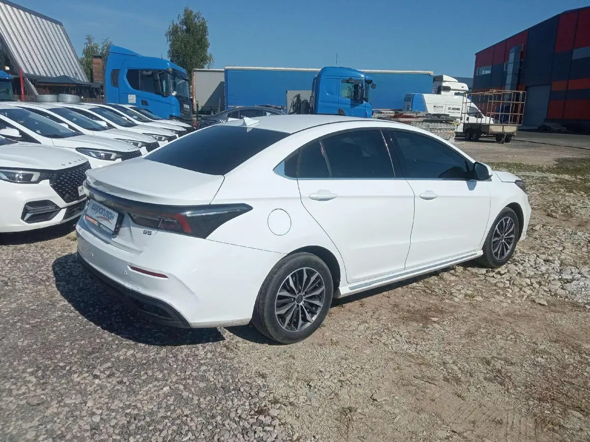 Omoda S5, фото 3
