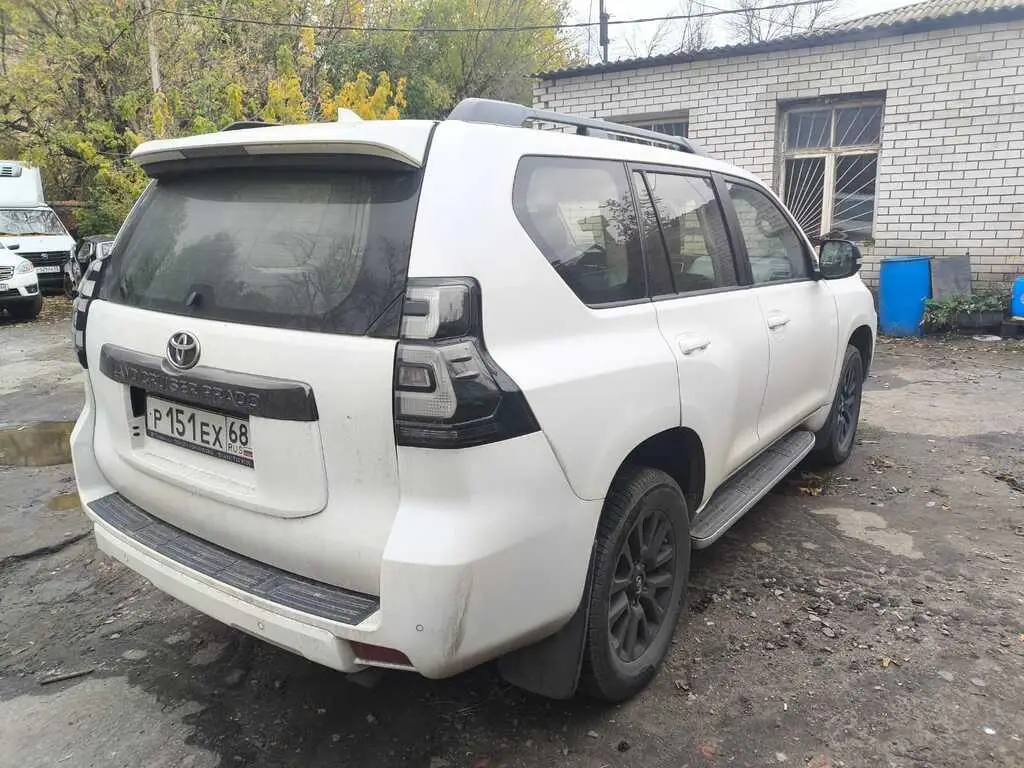 Toyota LAND CRUISER PRADO, фото 3
