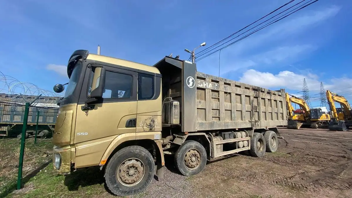 Shacman SX* 8x4 Самосвал, фото 2