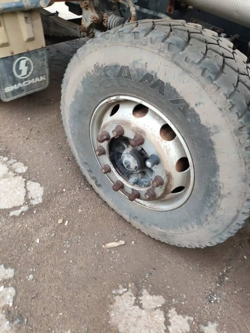 Shacman SX* 8x4 Самосвал, фото 5