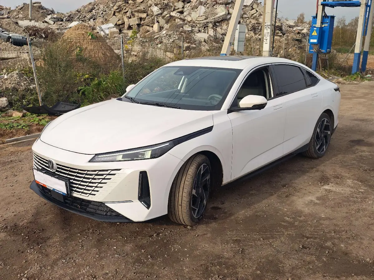 Changan Lamore, фото 2