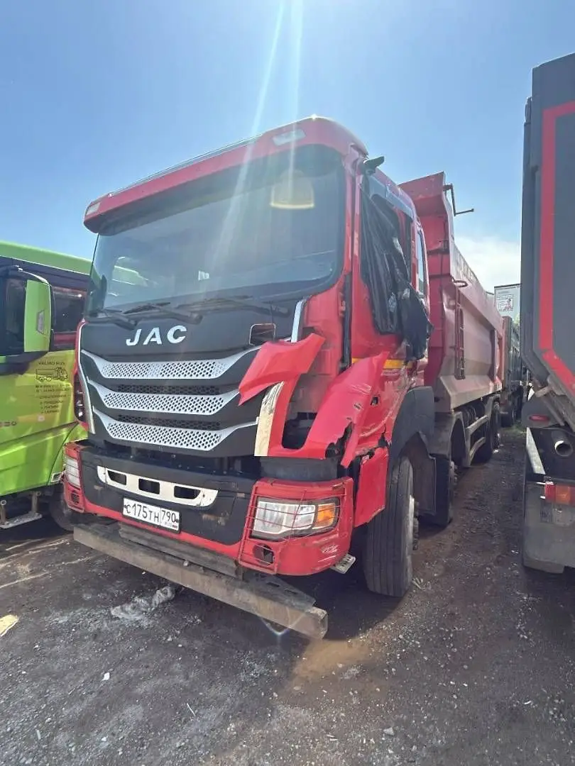 JAC N410 8x4 Самосвал, фото 2