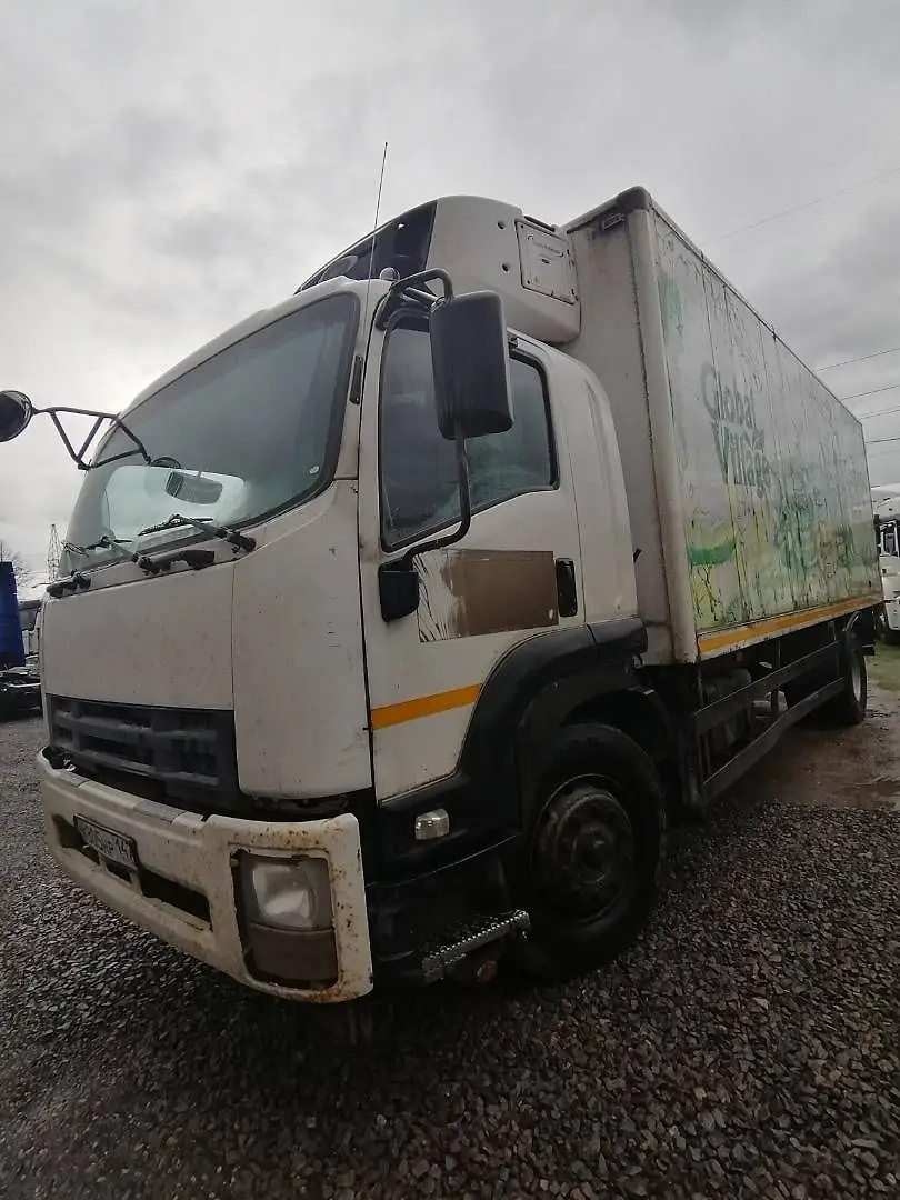 ISUZU Forward 18.0 (FVR) рефрижератор с гидробортом, фото 3