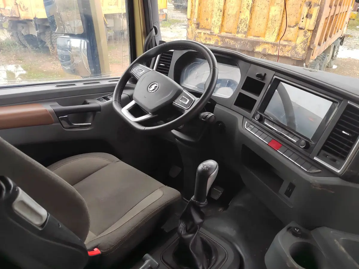 Shacman SX* 8x4 Самосвал, фото 5