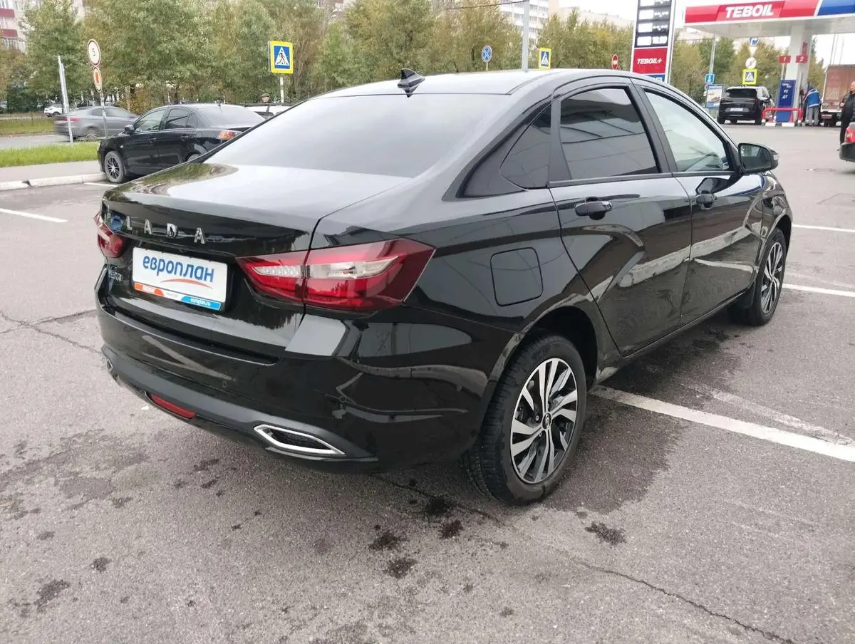LADA Vesta седан, фото 3