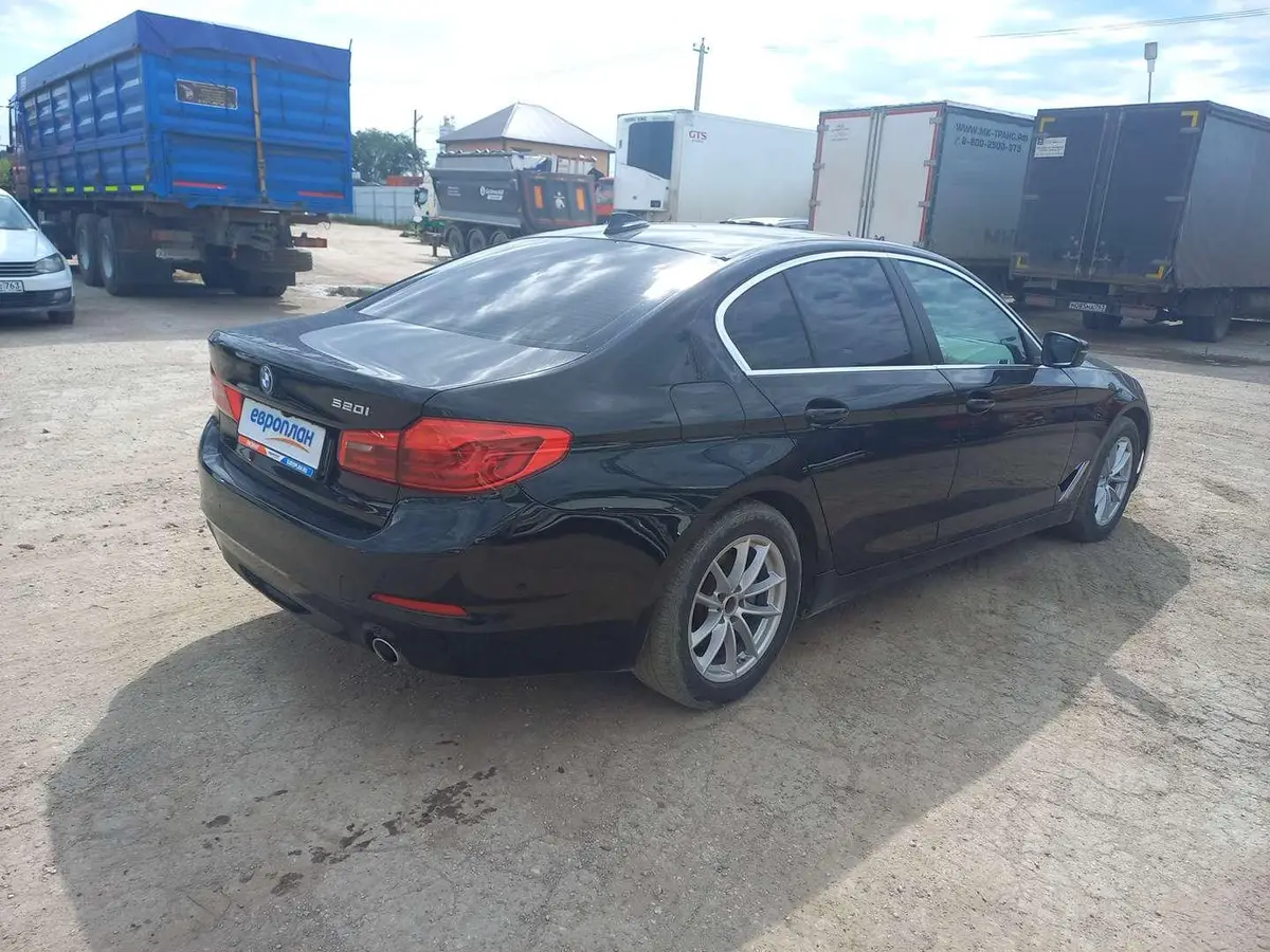 BMW 5 серия 520i auto, фото 3