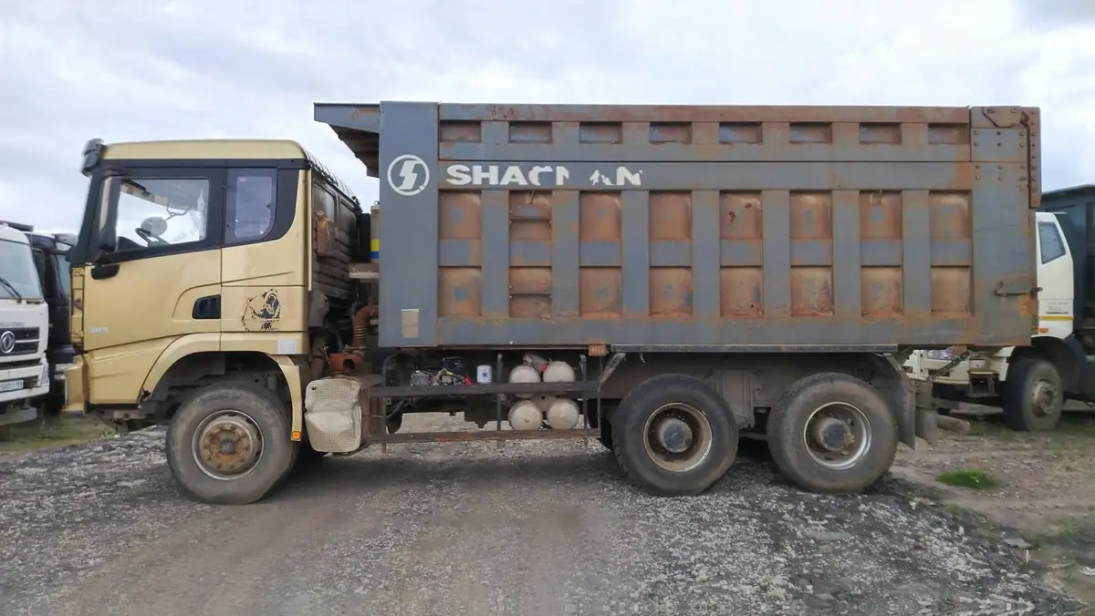 Shacman SX* 6x4 Седельный тягач, фото 4