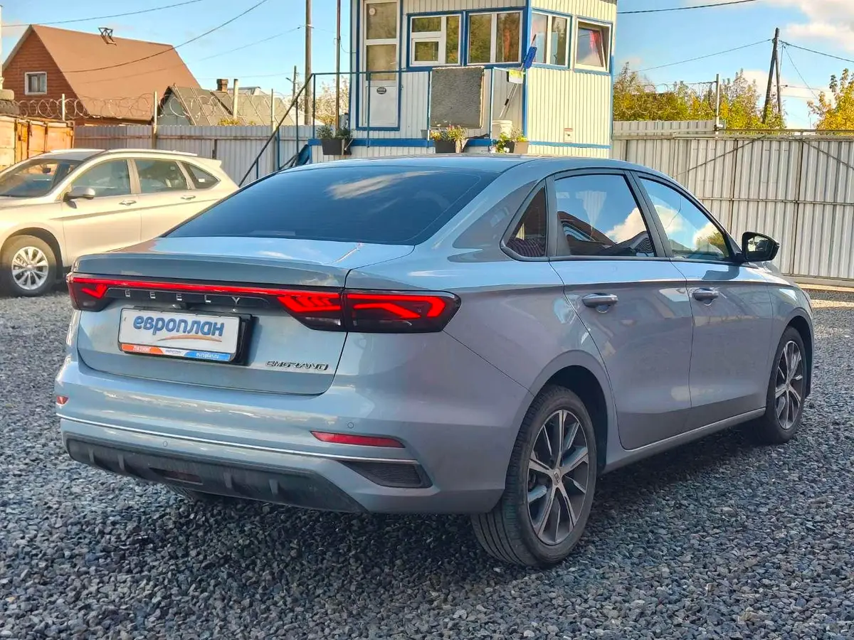 Geely Emgrand, фото 3