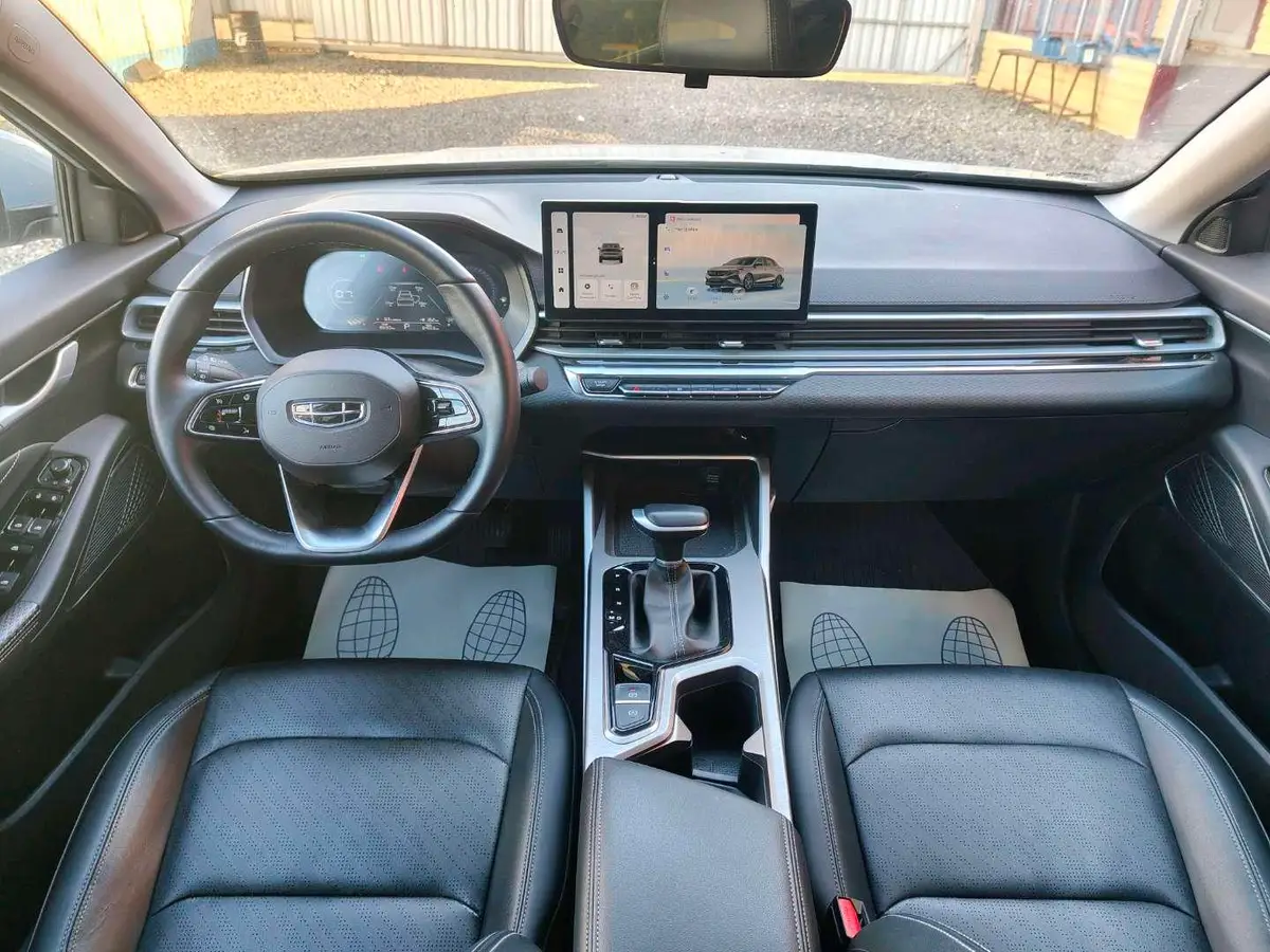 Geely Emgrand, фото 5
