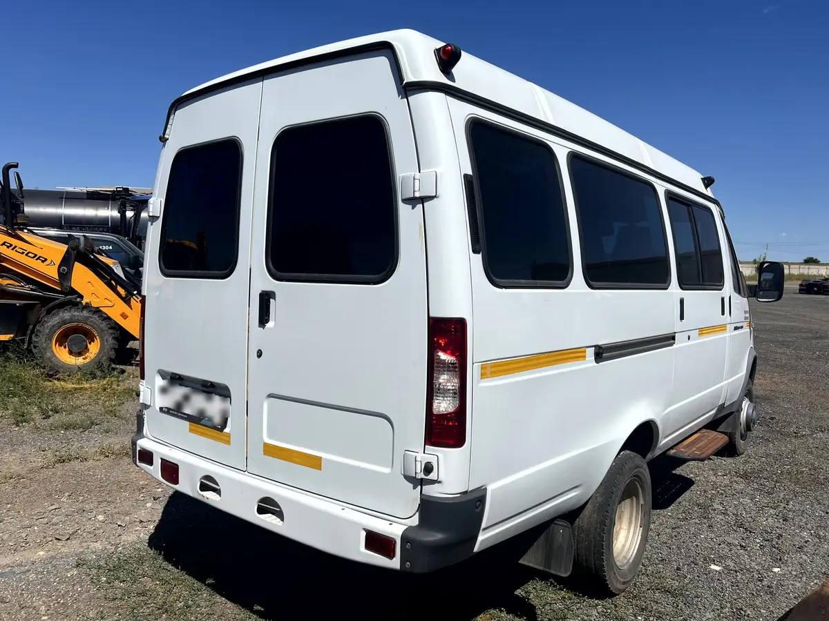 ГАЗ GAZELLE BUSINESS Автобус, фото 3