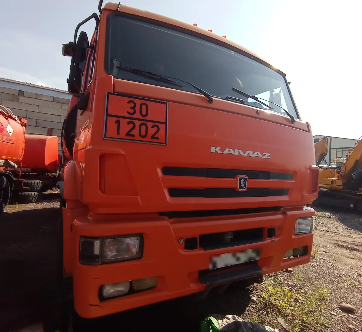 КАМАЗ 65224 6X6 Автоцистерна нефтепромысловая, фото 2
