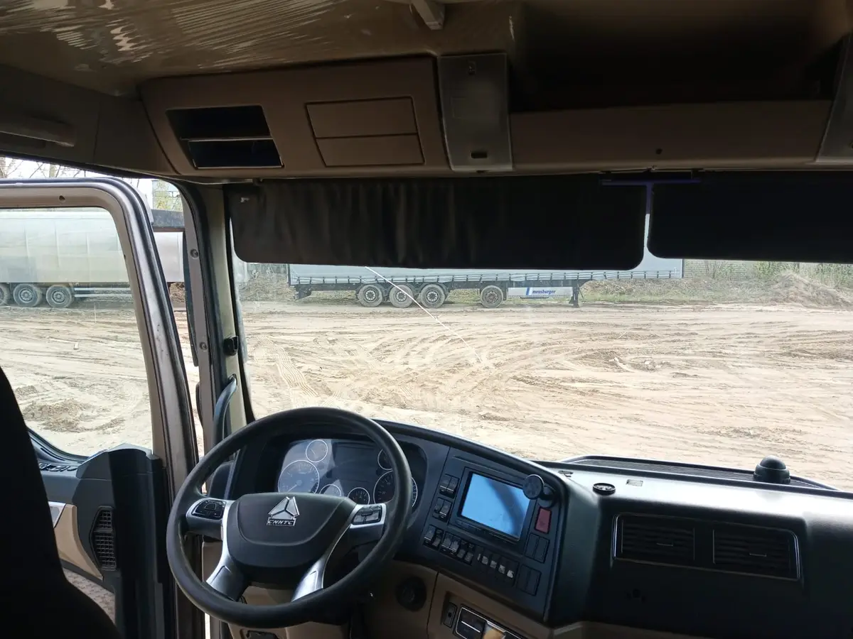 HOWO T5G 8x4 Самосвал, фото 5
