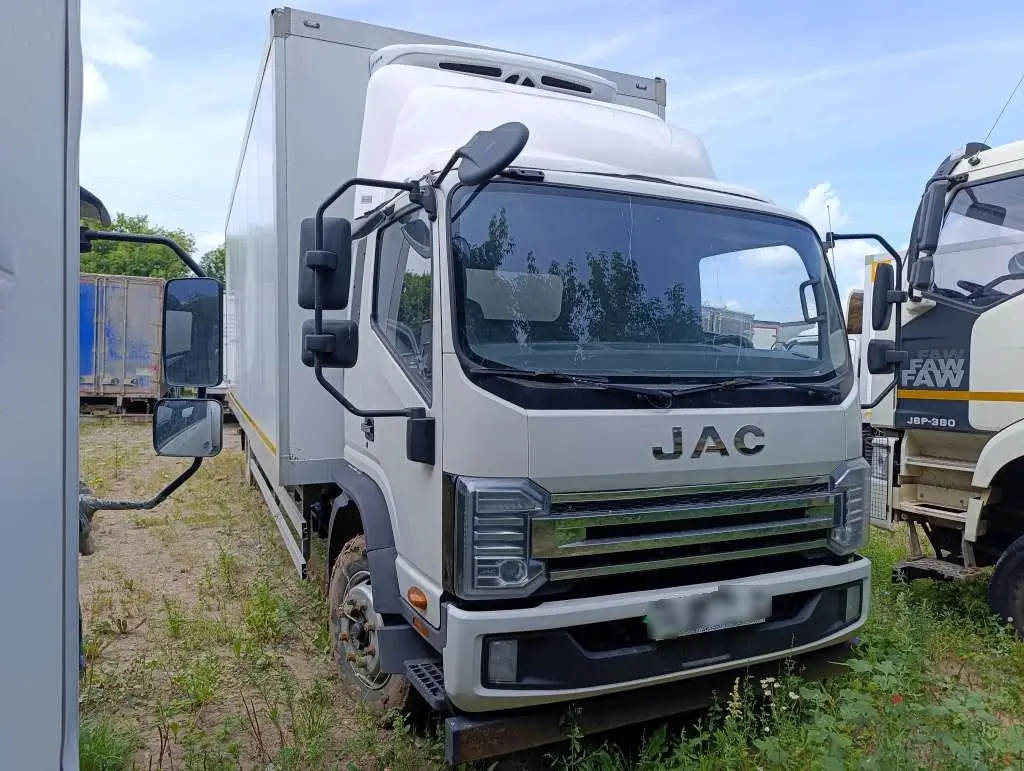 СПЕЦМОБИЛЬ-НН 2818* на шасси JAC N120 4x2 Изотермический/рефрижератор, фото 2