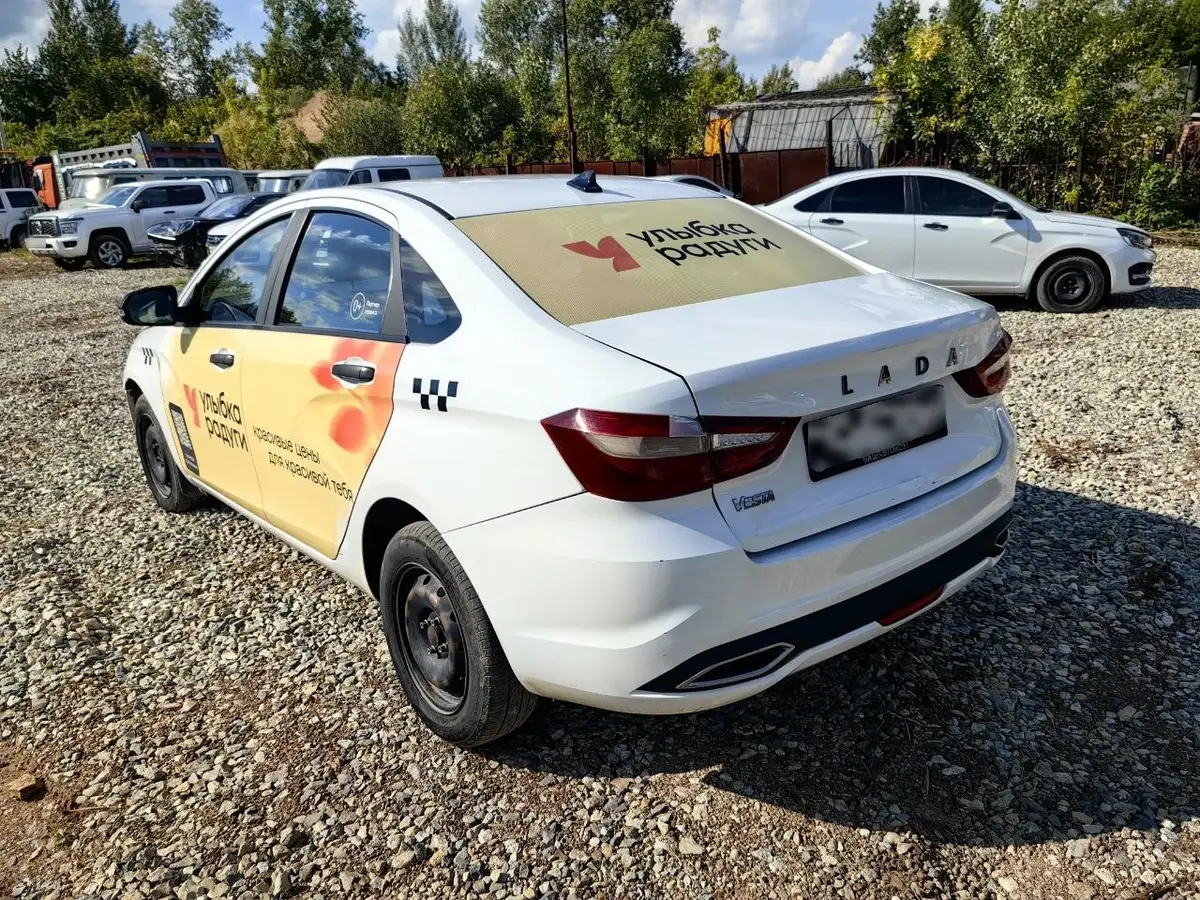 LADA Vesta седан, фото 4