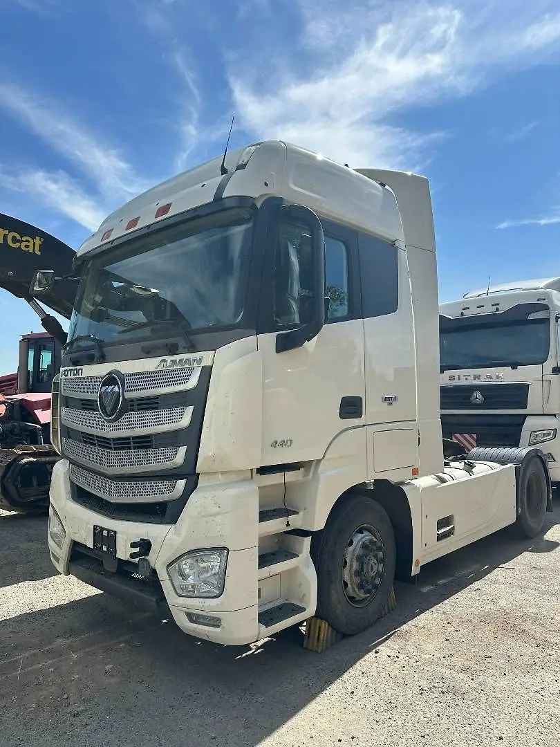 Foton AUMAN 4x2 Седельный тягач, фото 3