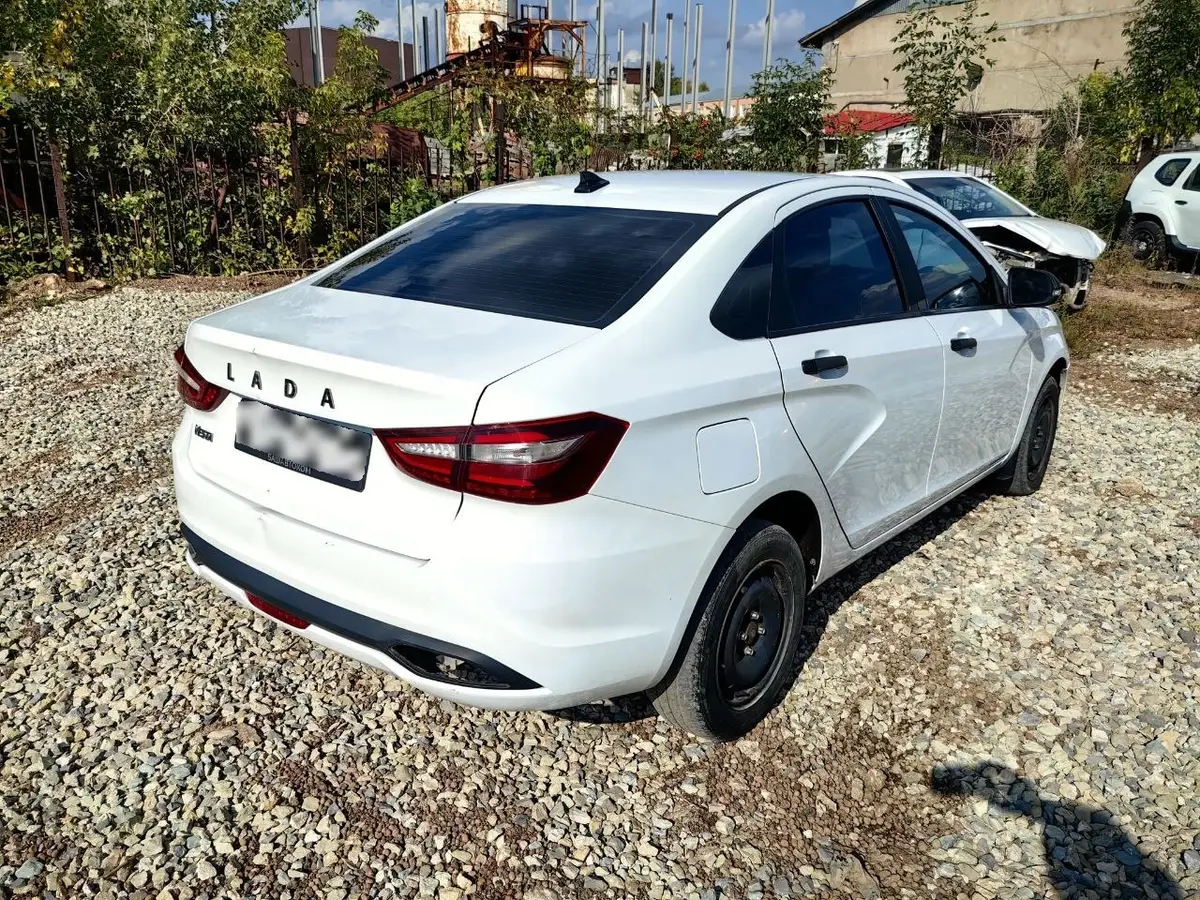 LADA Vesta седан, фото 3