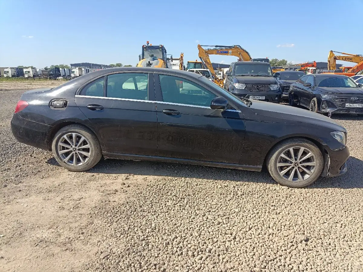 Mercedes-Benz E седан 200 Бизнес, фото 4