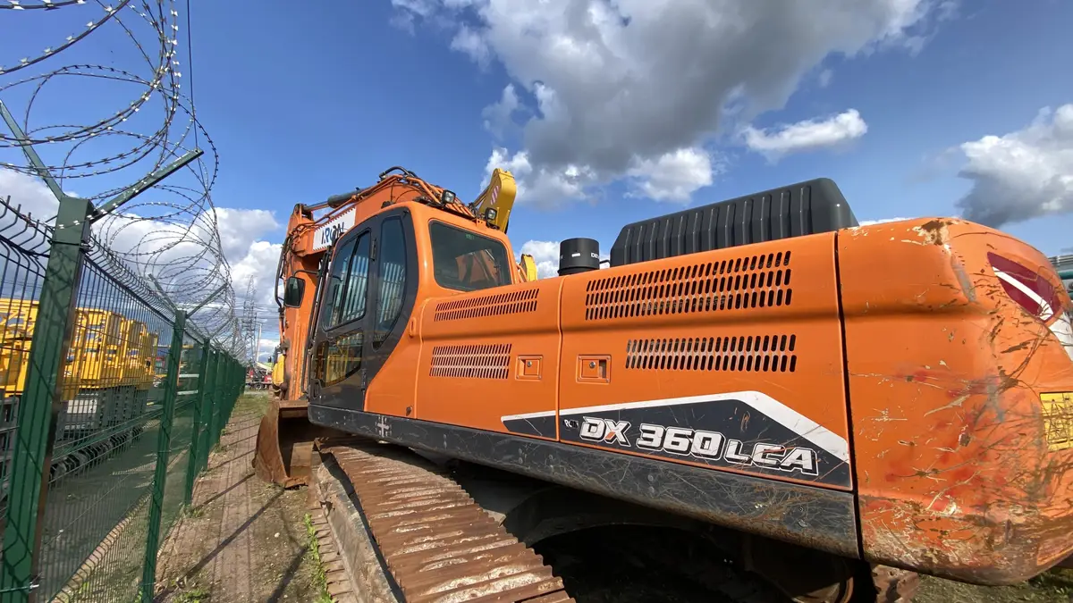 Develon DX360 Экскаватор, фото 4