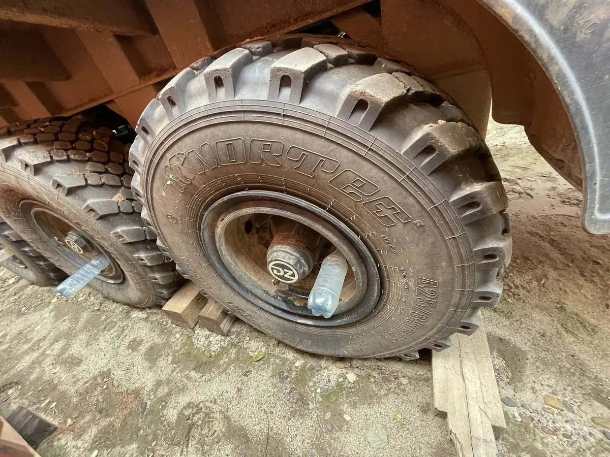 Производственная Компания Универсальной Спецтехники 4679* Полуприцеп бортовой, фото 5