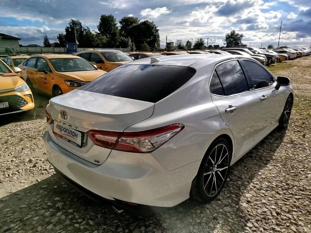 Toyota Camry, фото 3