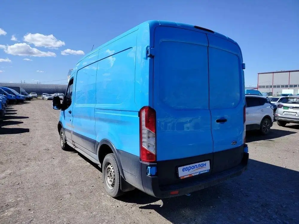 Ford Transit Фургон Базовая 310М Д2В2 2.2 дизель 125 л.с. МТ передний привод, фото 4