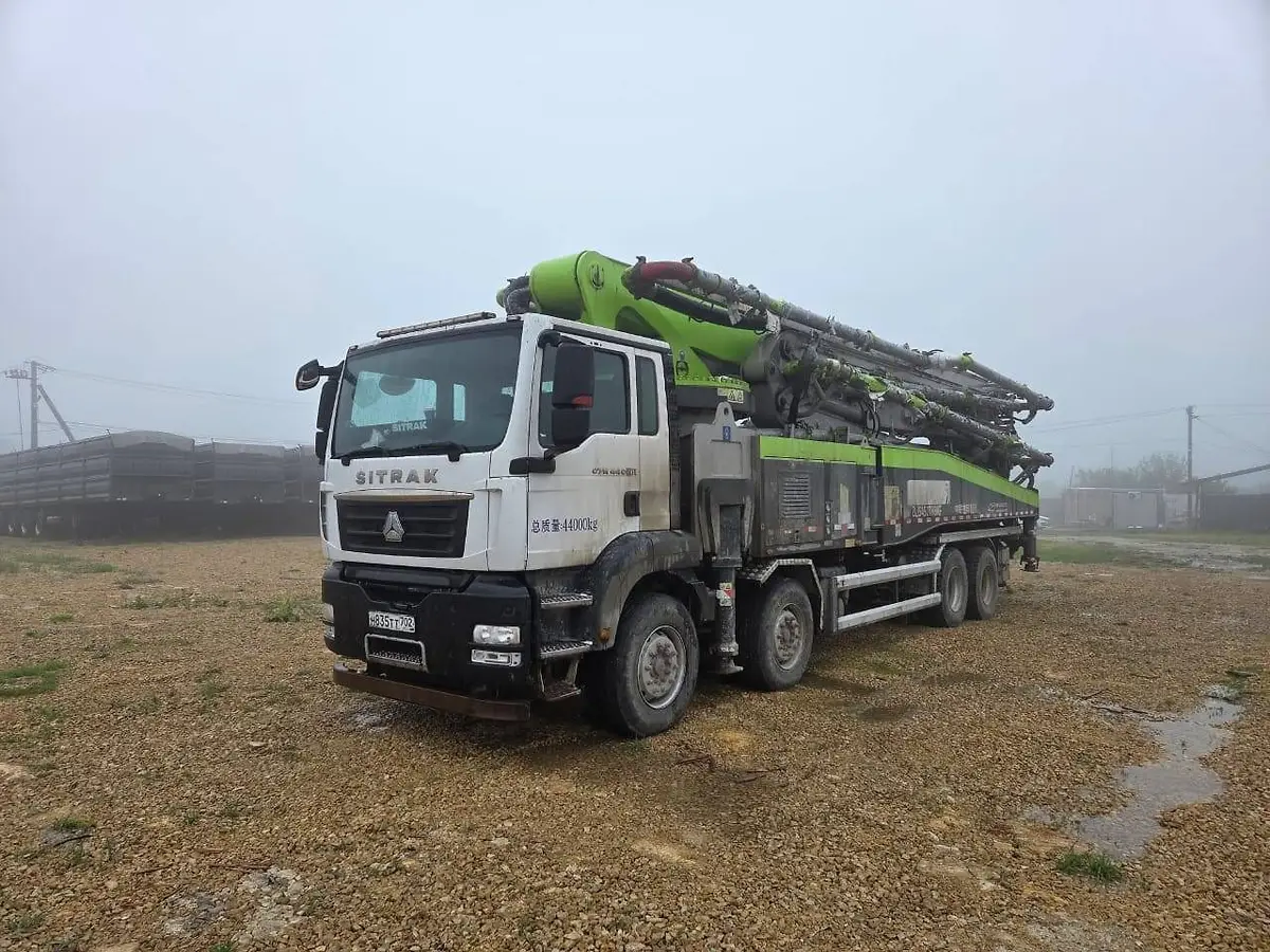 Sitrak C7H 8x4 Автобетононасос, фото 3