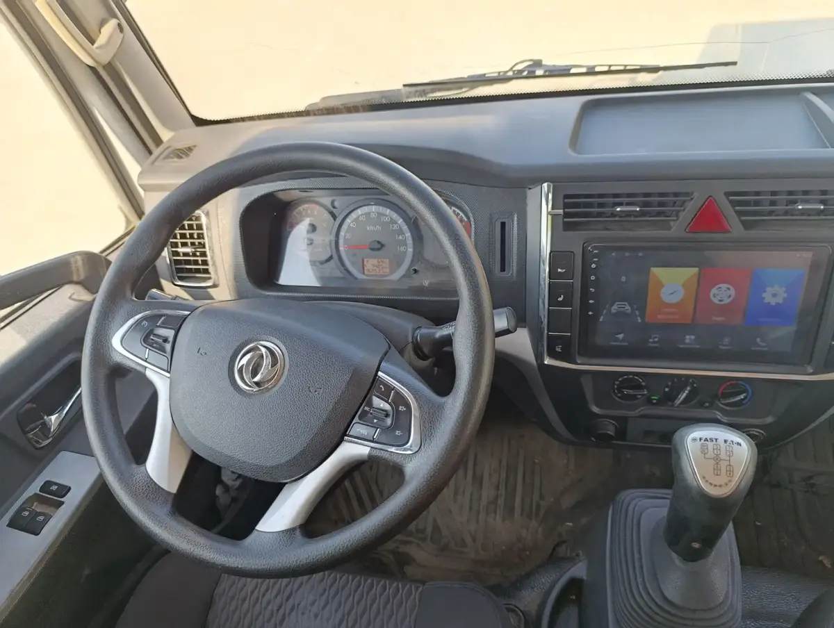 Меткомплекс C12* на шасси Dongfeng C120 4x2 Изотермический/рефрижератор, фото 5
