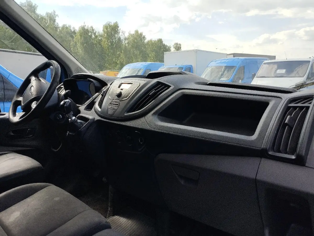 Ford Transit Фургон Базовая 310М Д2В2 2.2 дизель 125 л.с. МТ передний привод, фото 5