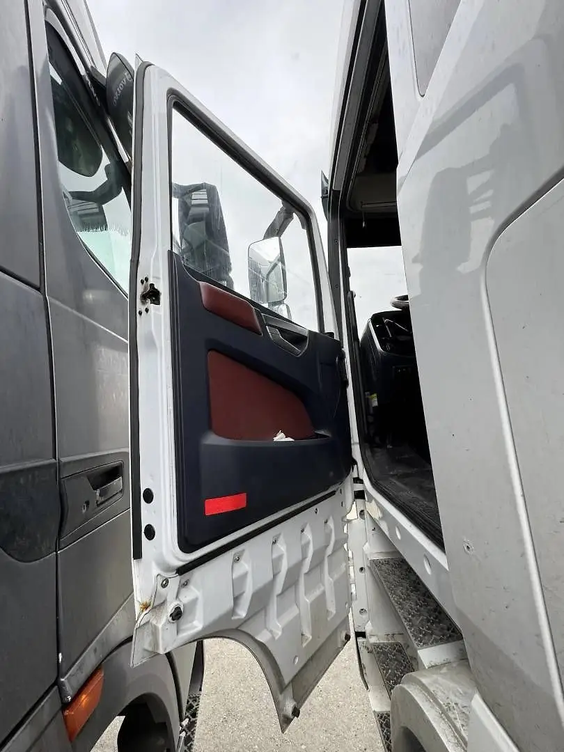 SANY D* 4x2 Седельный тягач, фото 5