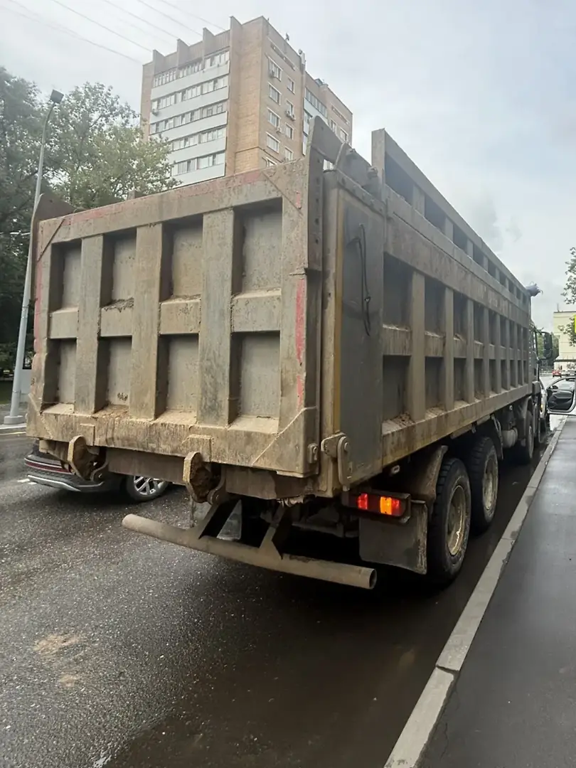 HOWO T5G 8x4 Самосвал, фото 4