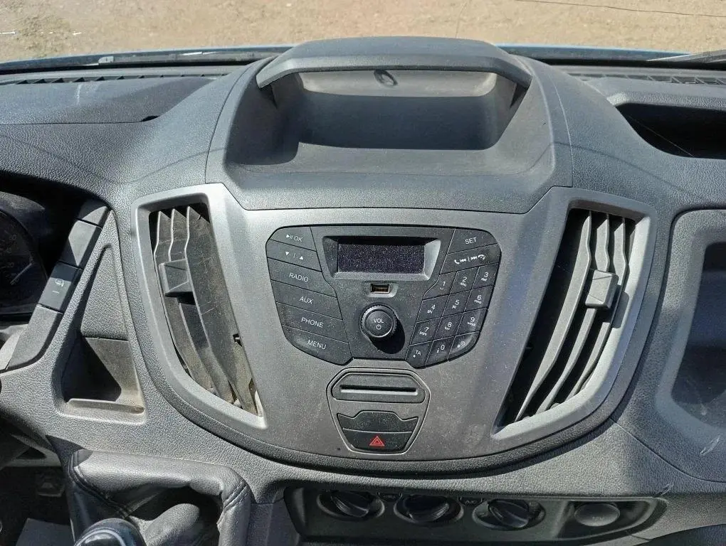 Ford Transit Фургон Базовая 310М Д2В2 2.2 дизель 125 л.с. МТ передний привод, фото 5