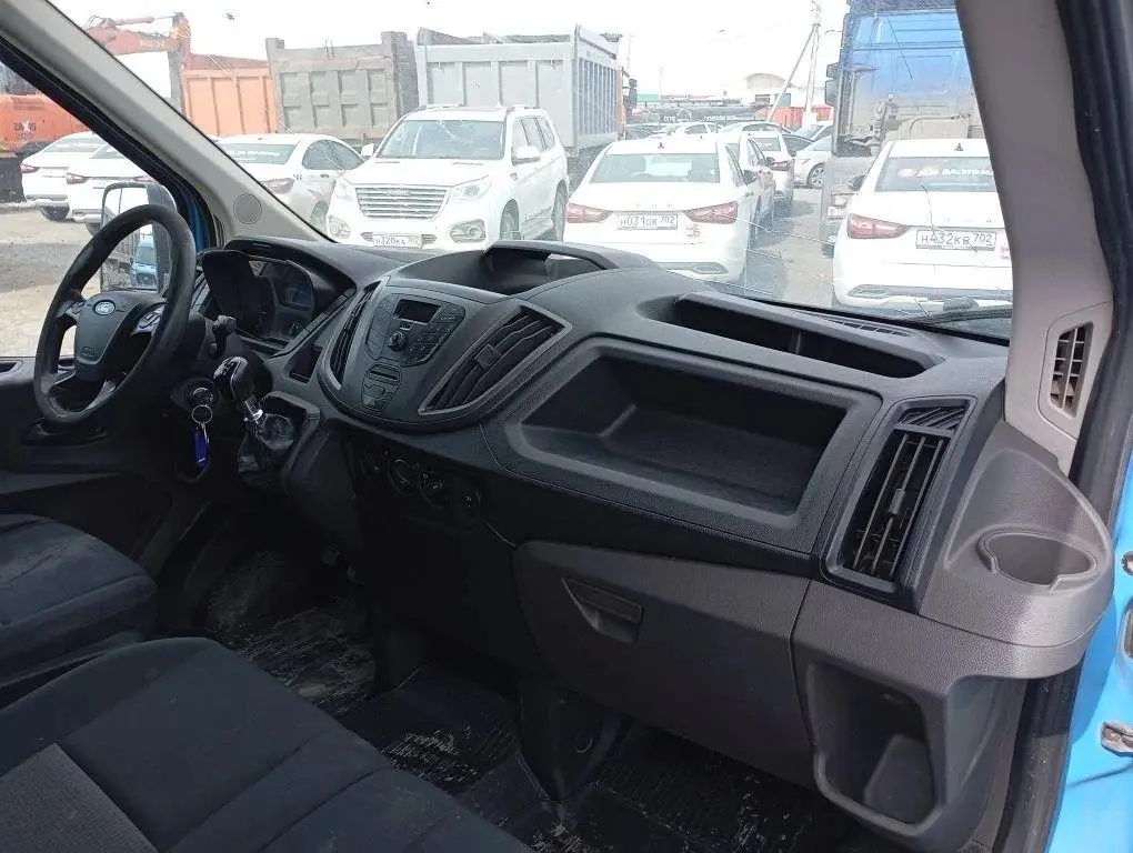 Ford Transit Фургон Базовая 310М Д2В2 2.2 дизель 125 л.с. МТ передний привод, фото 5