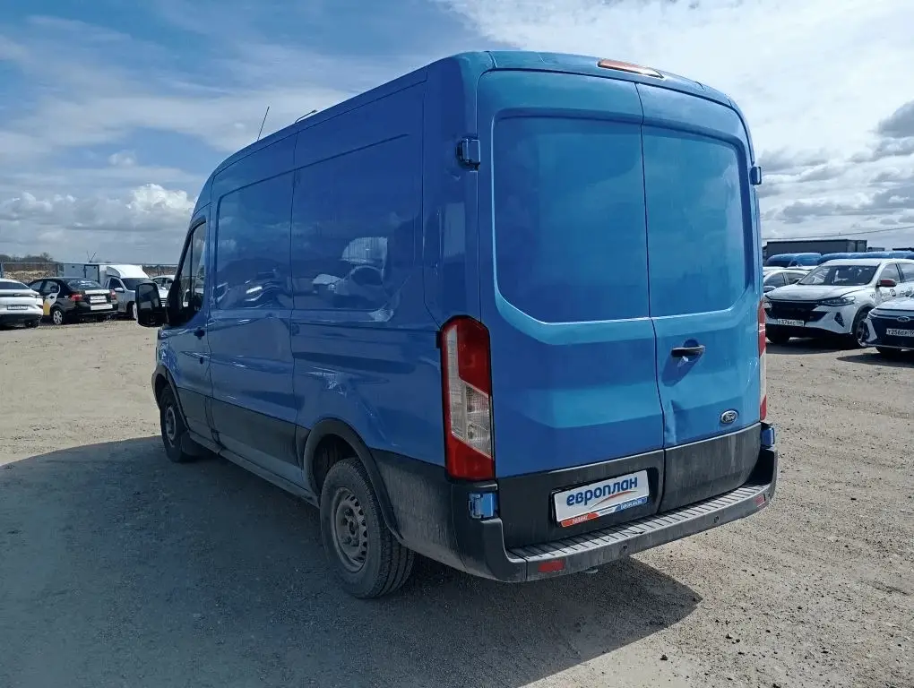 Ford Transit Фургон Базовая 310М Д2В2 2.2 дизель 125 л.с. МТ передний привод, фото 4