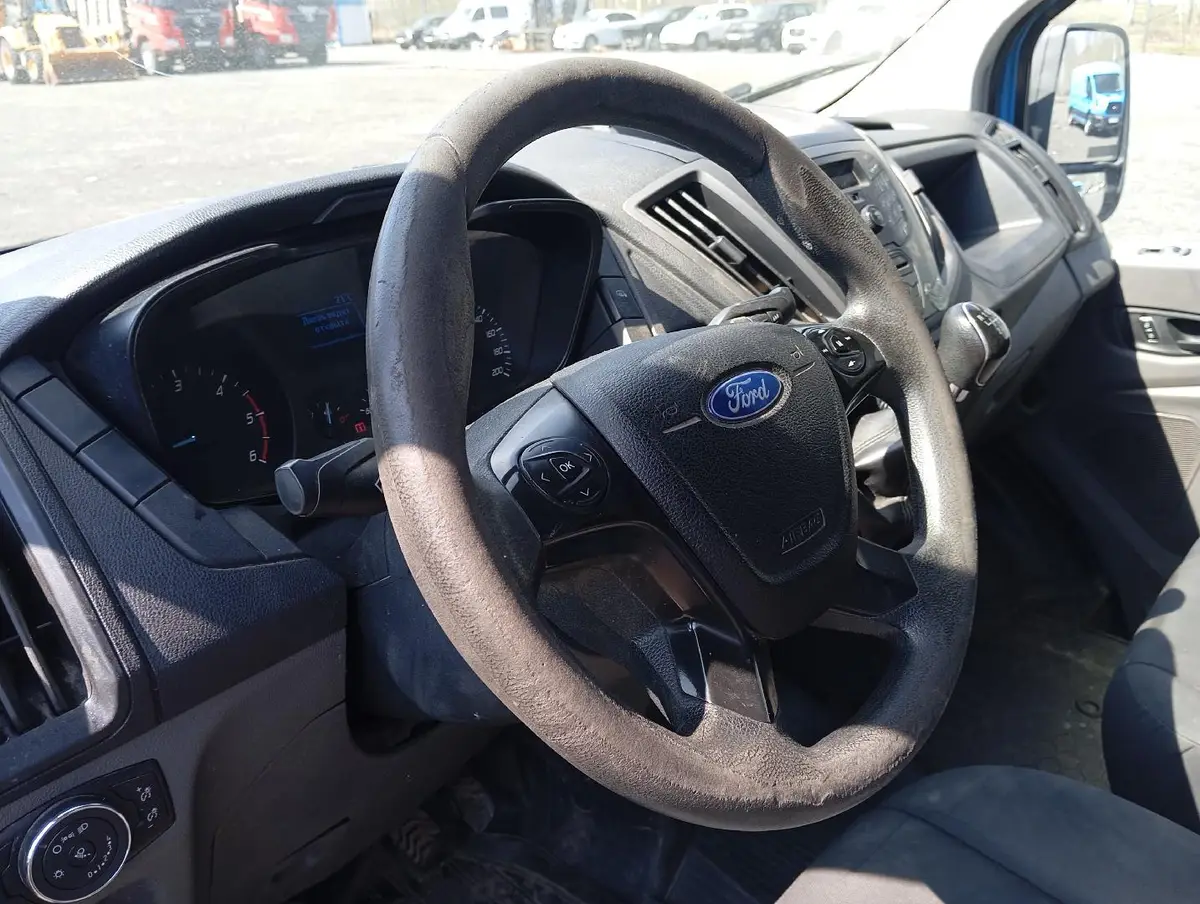 Ford Transit Фургон Базовая 310М Д2В2 2.2 дизель 125 л.с. МТ передний привод, фото 5