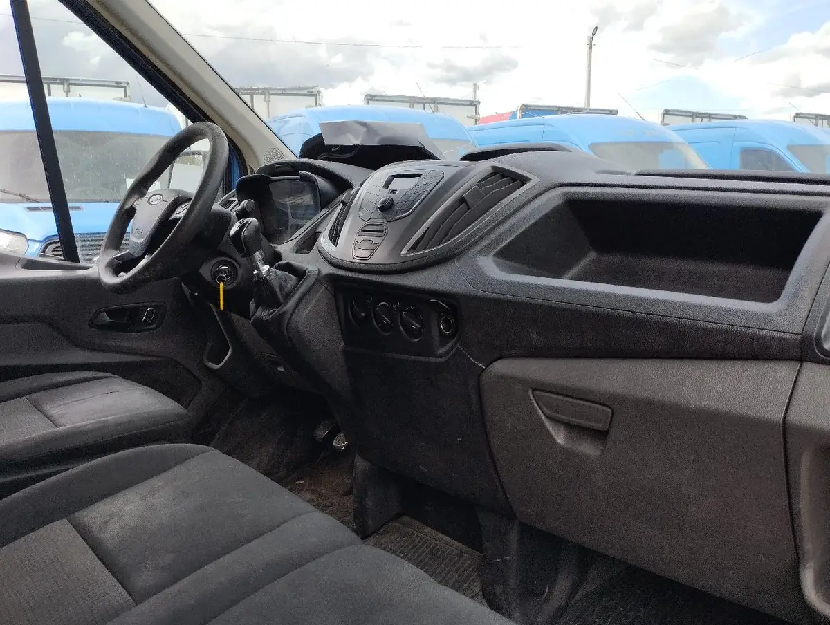Ford Transit Фургон Базовая 310М Д2В2 2.2 дизель 125 л.с. МТ передний привод, фото 5