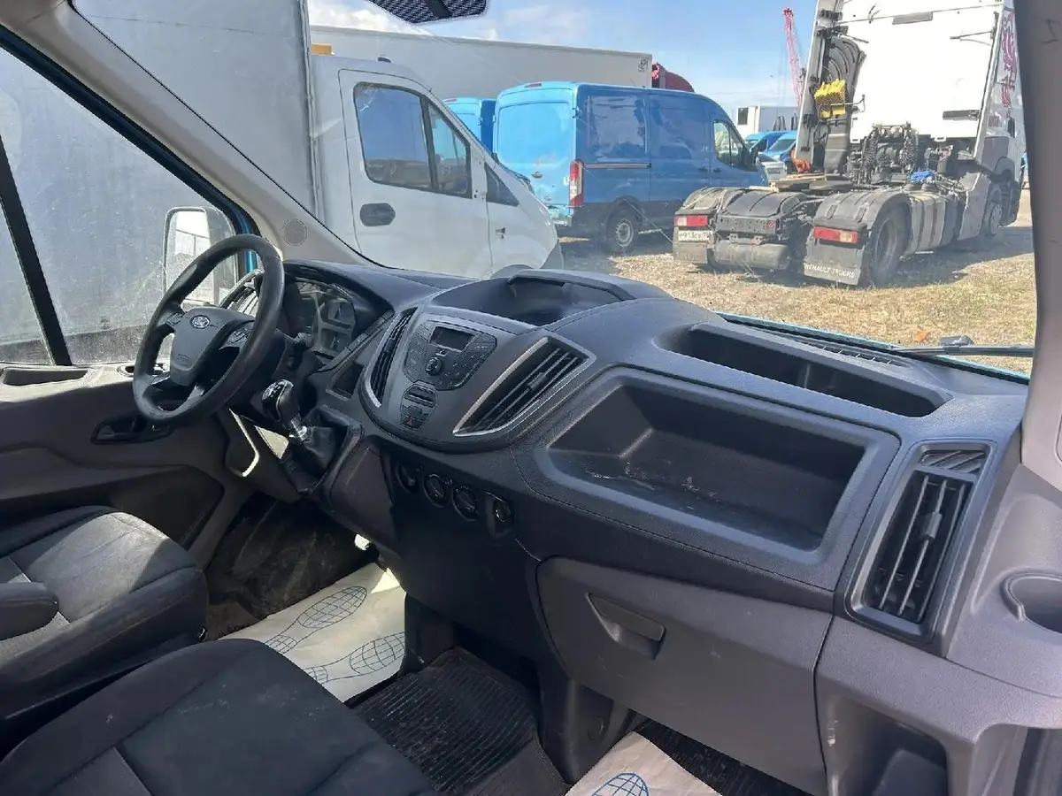 Ford Transit Фургон Базовая 310М Д2В2 2.2 дизель 125 л.с. МТ передний привод, фото 5
