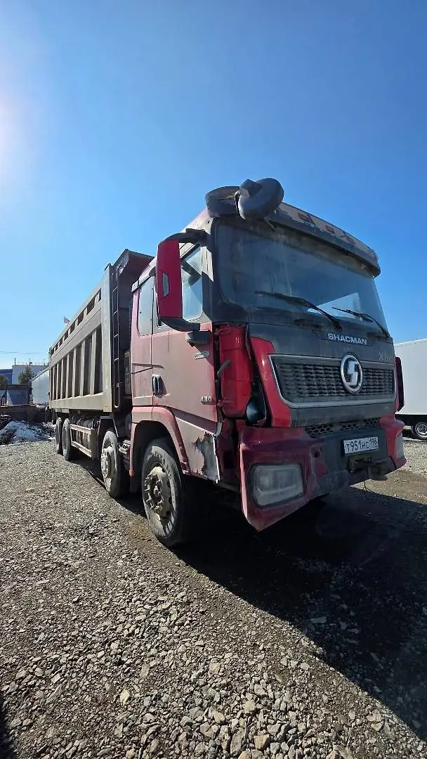 Shacman SX* 8x4 Самосвал, фото 2