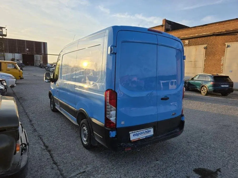 Ford Transit Фургон Базовая 310М Д2В2 2.2 дизель 125 л.с. МТ передний привод, фото 4