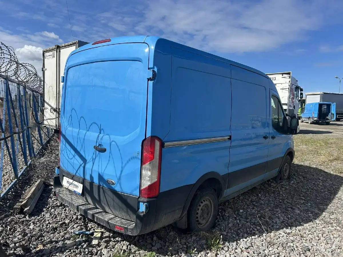 Ford Transit Фургон Базовая 310М Д2В2 2.2 дизель 125 л.с. МТ передний привод, фото 3