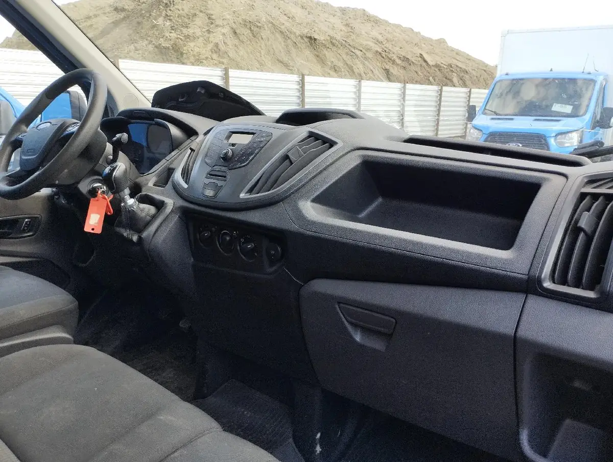 Ford Transit Фургон Базовая 310М Д2В2 2.2 дизель 125 л.с. МТ передний привод, фото 5