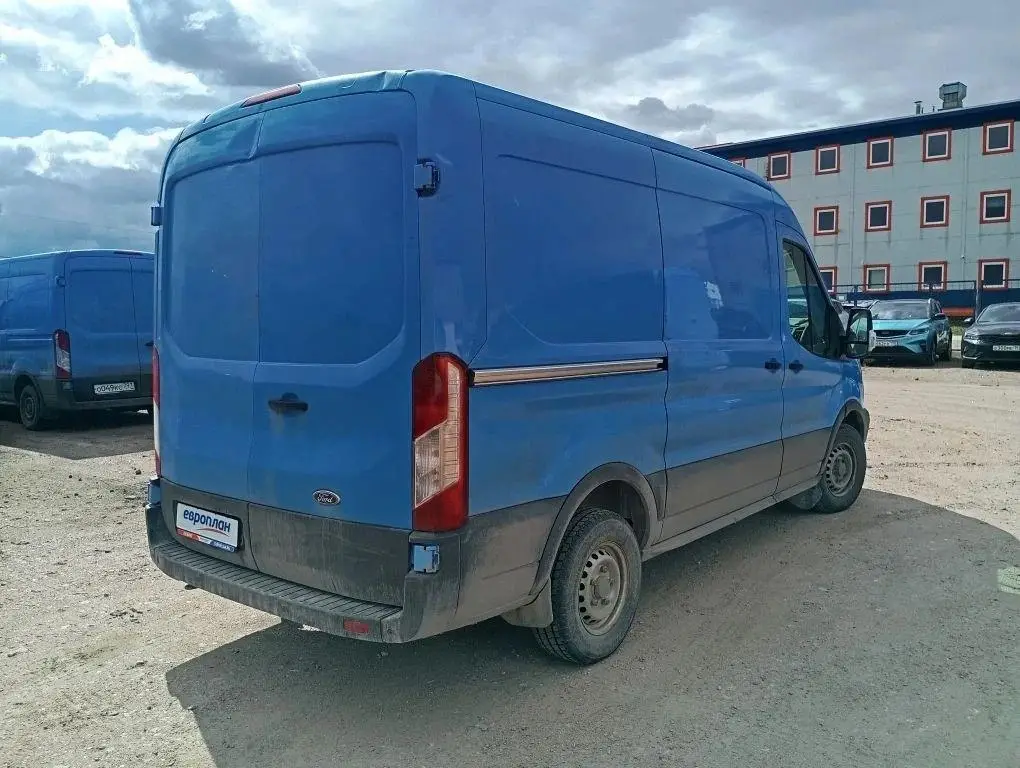 Ford Transit Фургон Базовая 310М Д2В2 2.2 дизель 125 л.с. МТ передний привод, фото 3