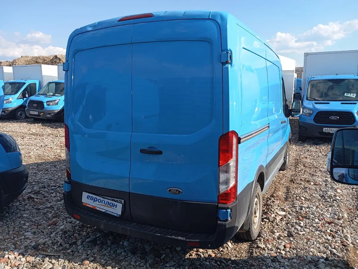 Ford Transit Фургон Базовая 310М Д2В2 2.2 дизель 125 л.с. МТ передний привод, фото 3