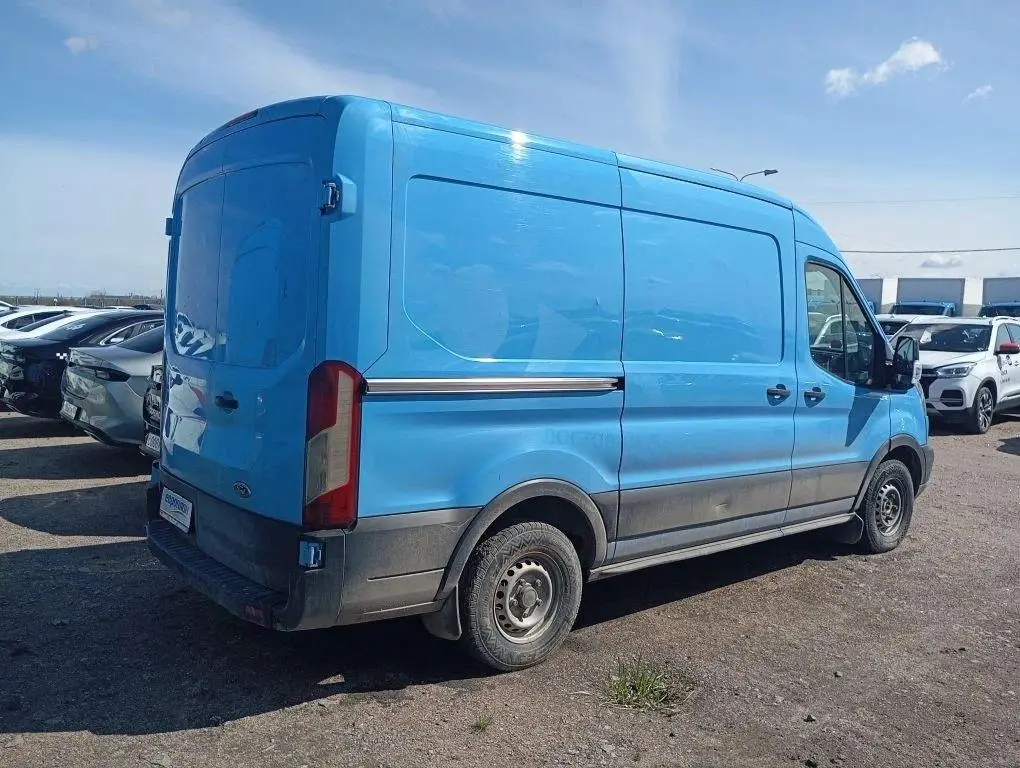 Ford Transit Фургон Базовая 310М Д2В2 2.2 дизель 125 л.с. МТ передний привод, фото 3