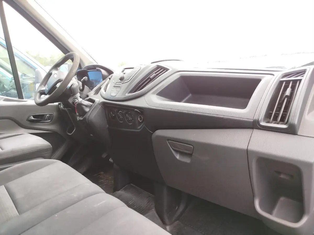 Ford Transit Фургон Базовая 310М Д2В2 2.2 дизель 125 л.с. МТ передний привод, фото 5