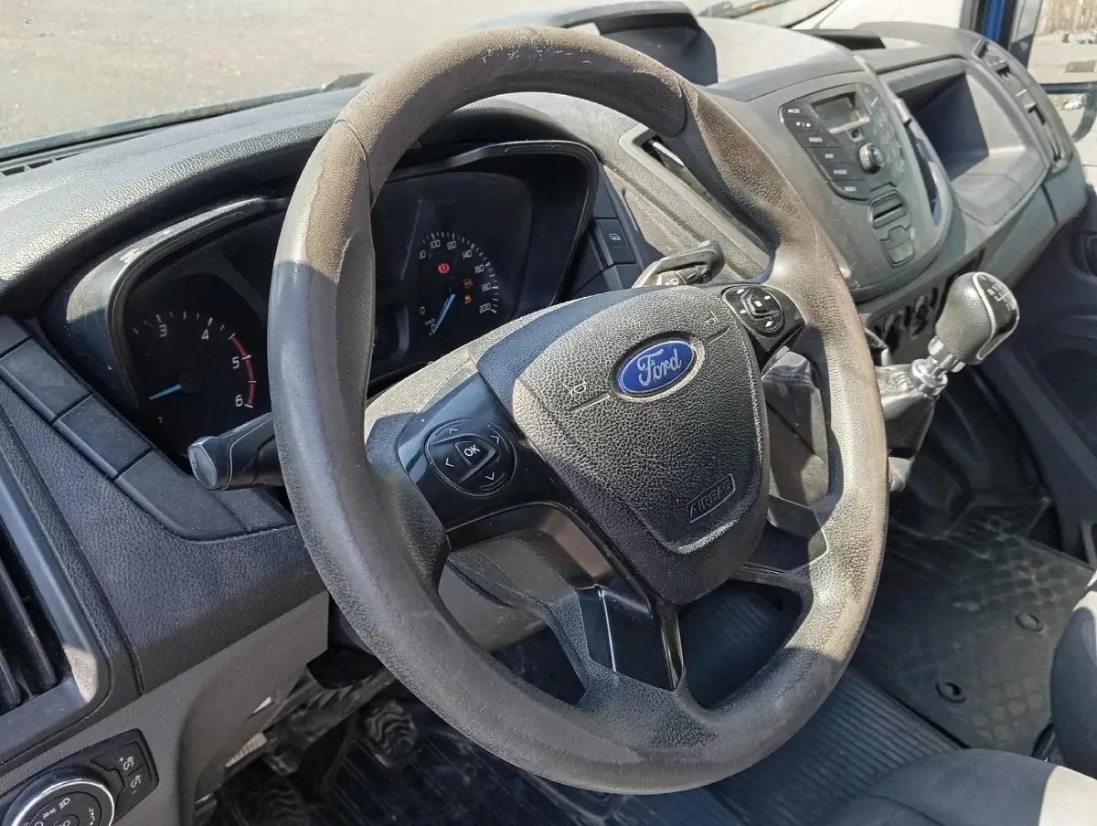 Ford Transit Фургон Базовая 310М Д2В2 2.2 дизель 125 л.с. МТ передний привод, фото 5